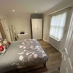 Portobello 2-Bed Apartment