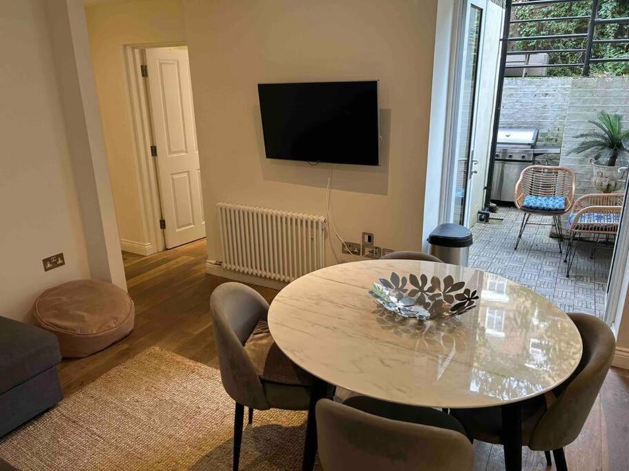 Portobello 2-bed * Londra